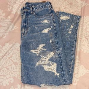 American Eagle Women’s Mom Jeans